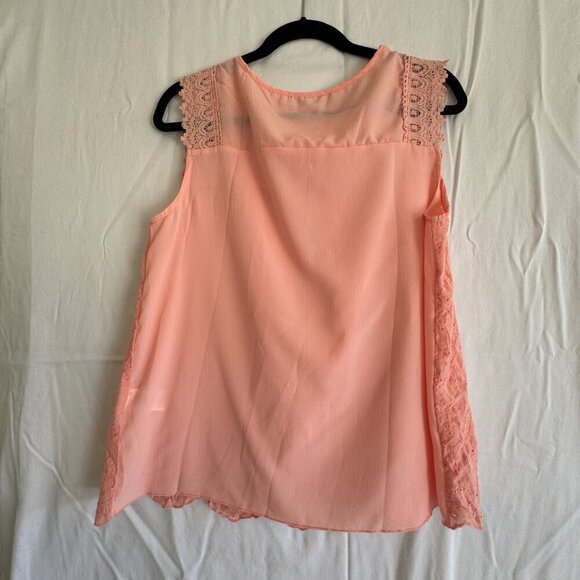 Sleeveless Peach Eyelet Lace Blouse with Scalloped Hem Top Size 0XL - Picture 5 of 5